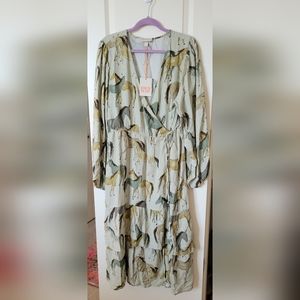 Knox Rose XXL green horse print, maxi wrap dress.